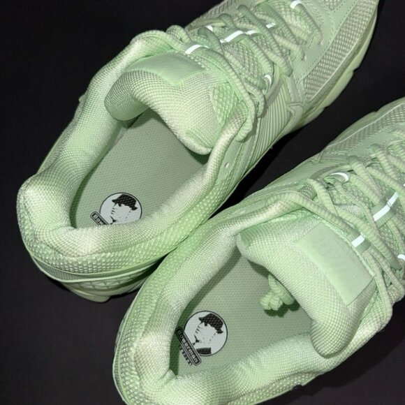 NEW Nike Air Zoom Vomero 5 Pistachio Vapor Green HF5493-301 Men Size 10.5 main image 6